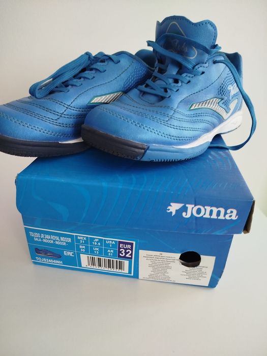 Ghete  Fotbal copii JOMA ,m. 32, Stare Foarte Bună