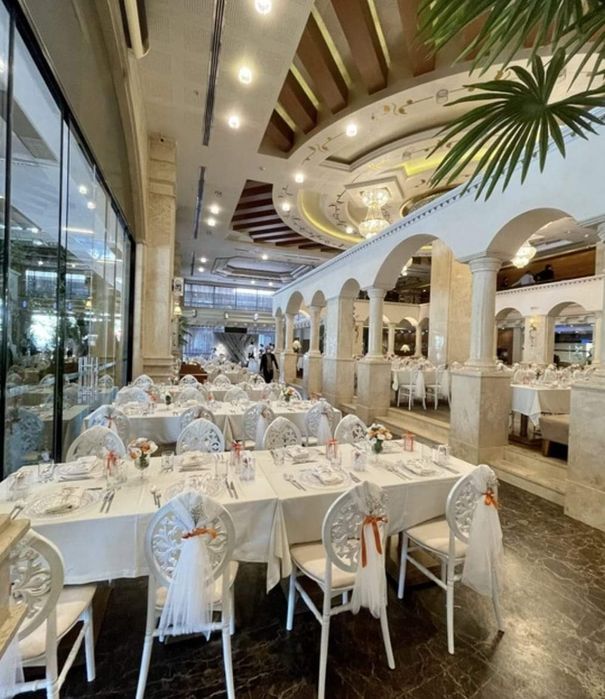 Scaune evenimente Chiavari