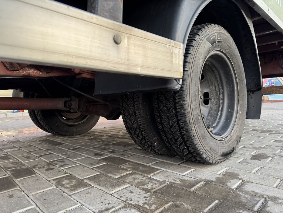 Iveco daily 2005 2.8 Diesel 6+1 trepte 150cp