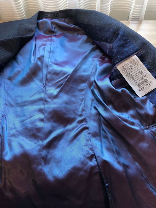 Продам мужской костюм