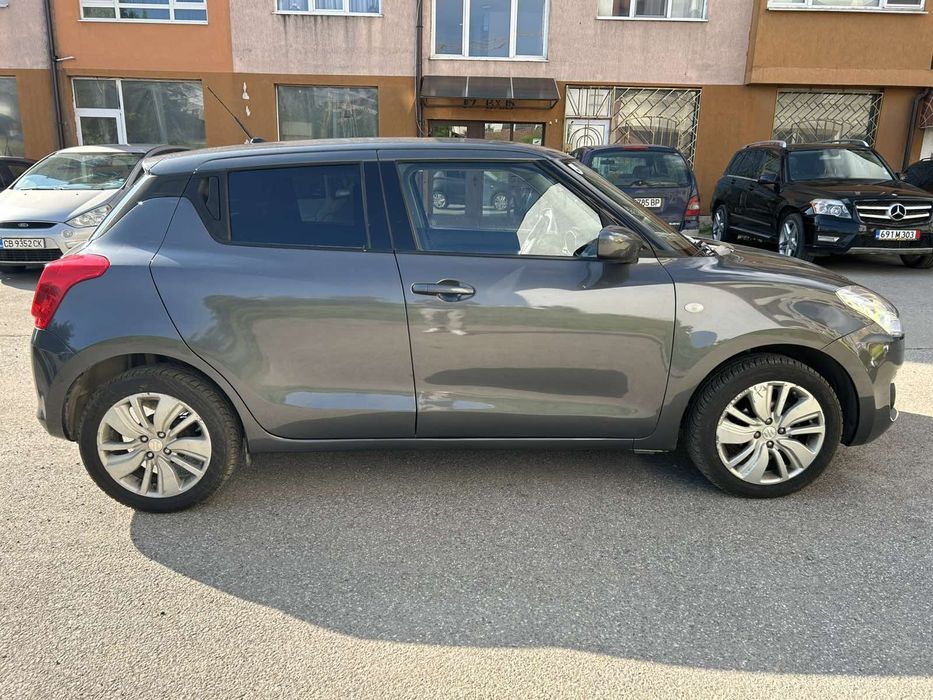 Сузуки Суифт 1.2 бензин