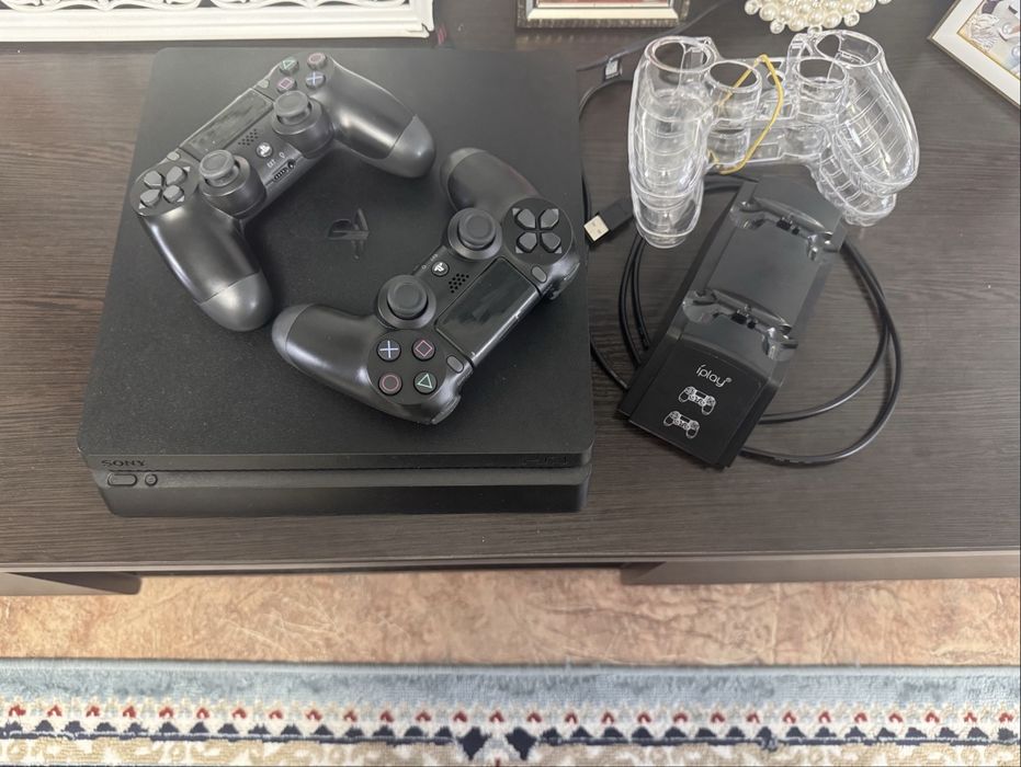 PS 4 slim. Playstation. Плейстейшн 4 слим