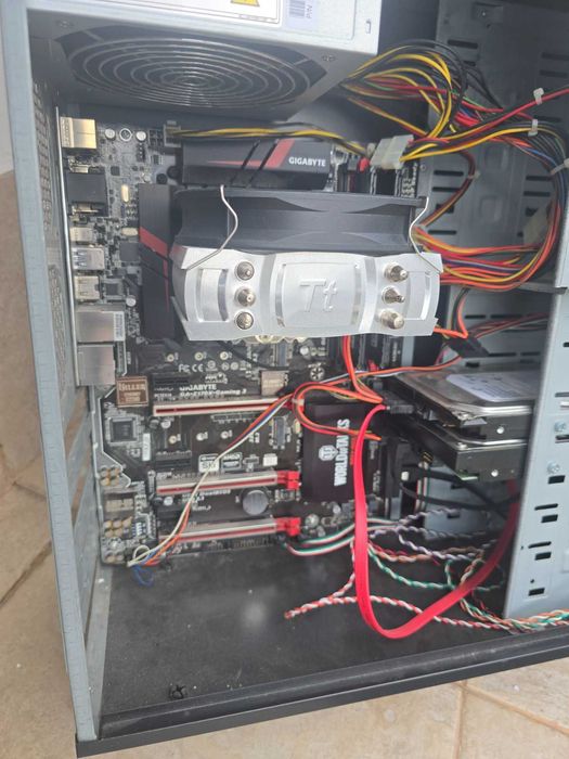 32gb RAN Компютър със Intel Core i7-6700K overclock 32 GB DDR4 FURY  3200 2x16 плочки ,2 х 1 TB дискове във raid0 за бърза работа, FSP PSU, nvme ready