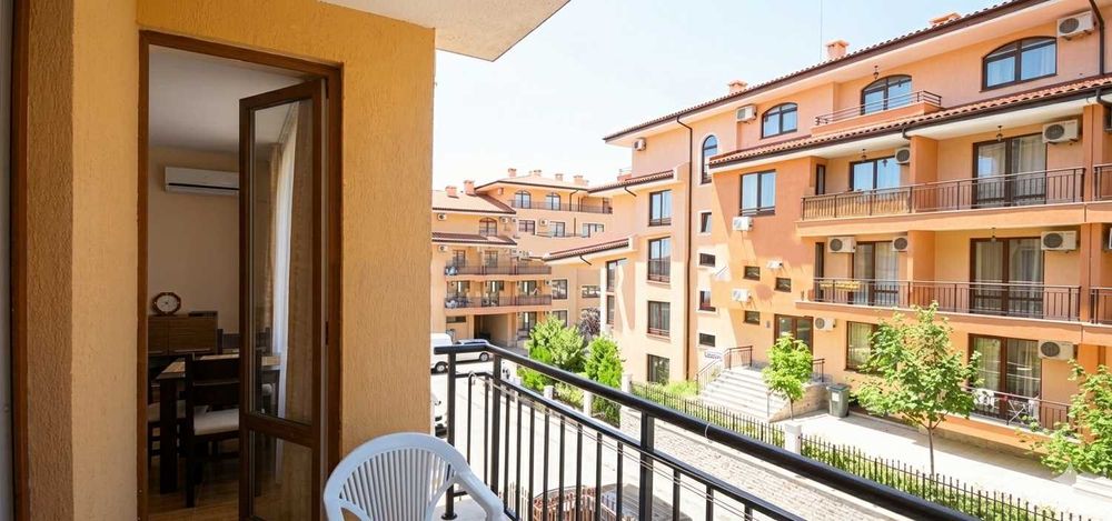 Дава се под наем Двустаен апартамент в Свети Влас - 68 кв.м за 229.5 € - Снимка #3