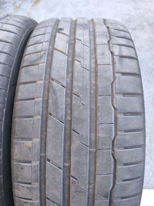 Два броя летни гуми Hankook Ventus 245/45/19