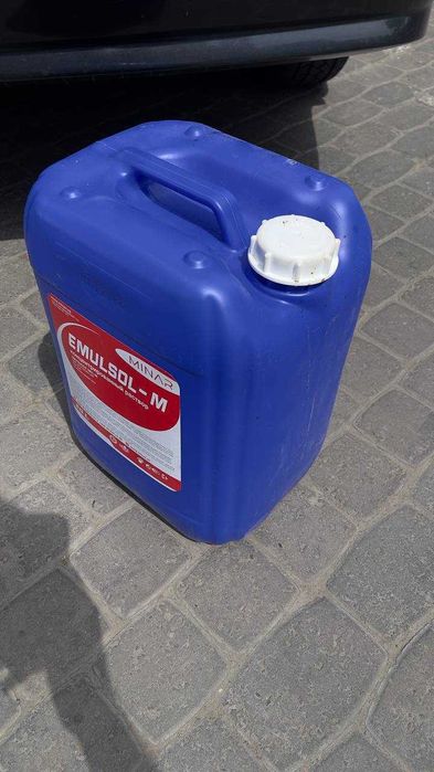 EMULSOL – Opalubka uchun moy | Premium sifat  / Yetkazib beramiz