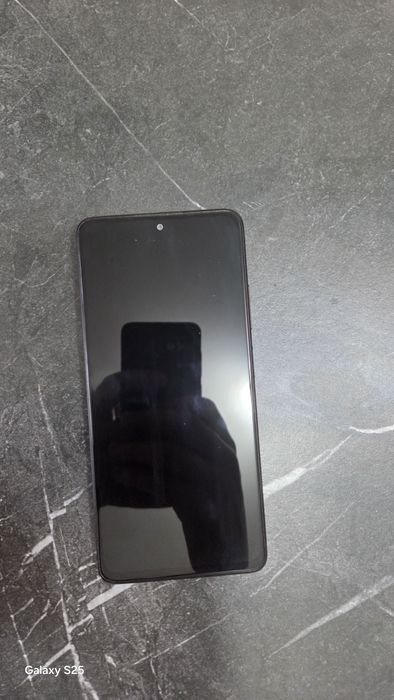 Продам телефон Redmi