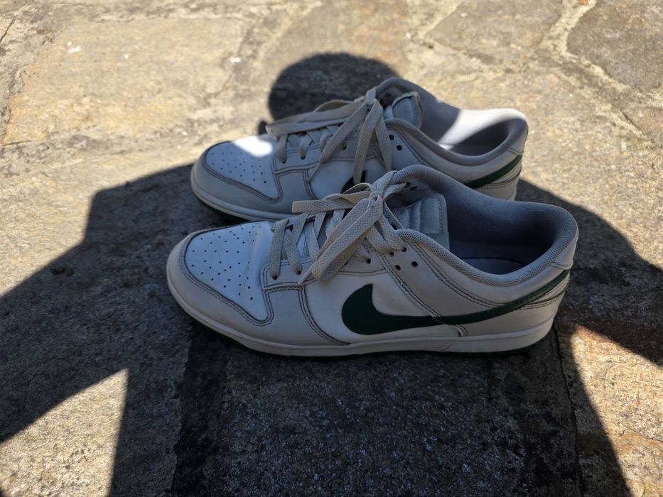 Кецове Nike бели със зелено 43 номер
