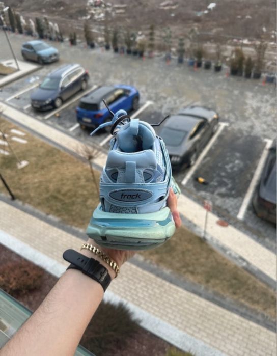 Balenciaga Triple S 43