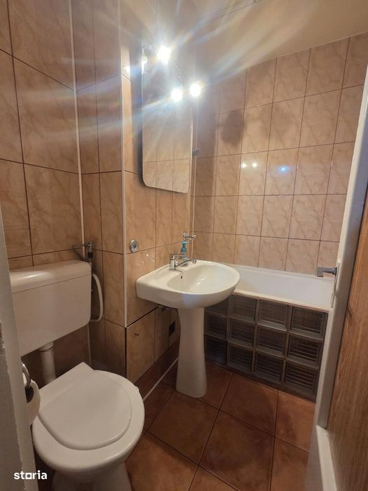 Vand apartament 2 camere Manastur
