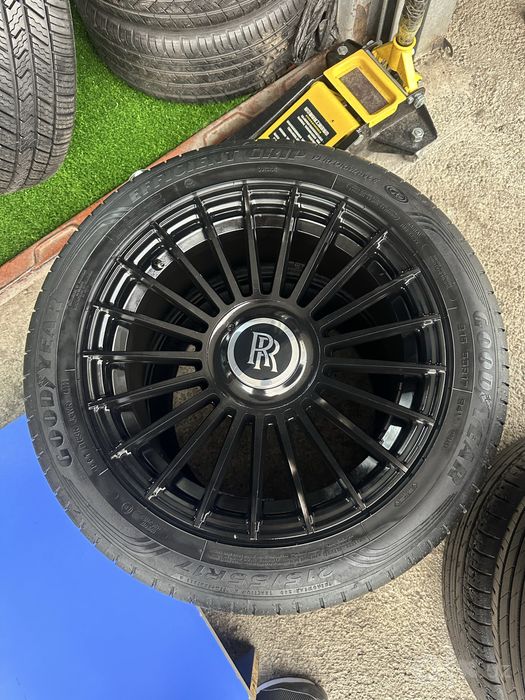 Rols roys r17 diska balon