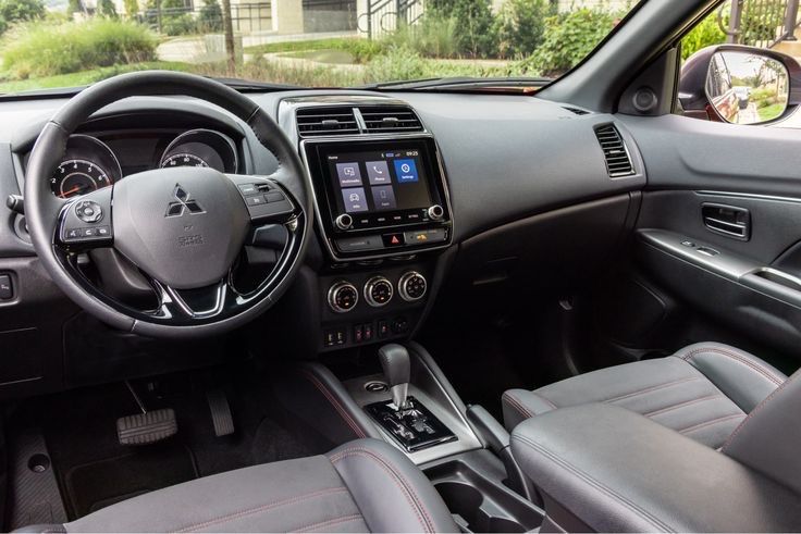 Митсубиши ASX Mitsubishi ASX 2012 година дизел бензин На части!!