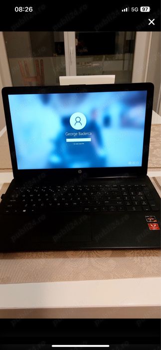 Vând Laptop HP 15-db1200ny cu procesor AMD Ryzen 7 3700U