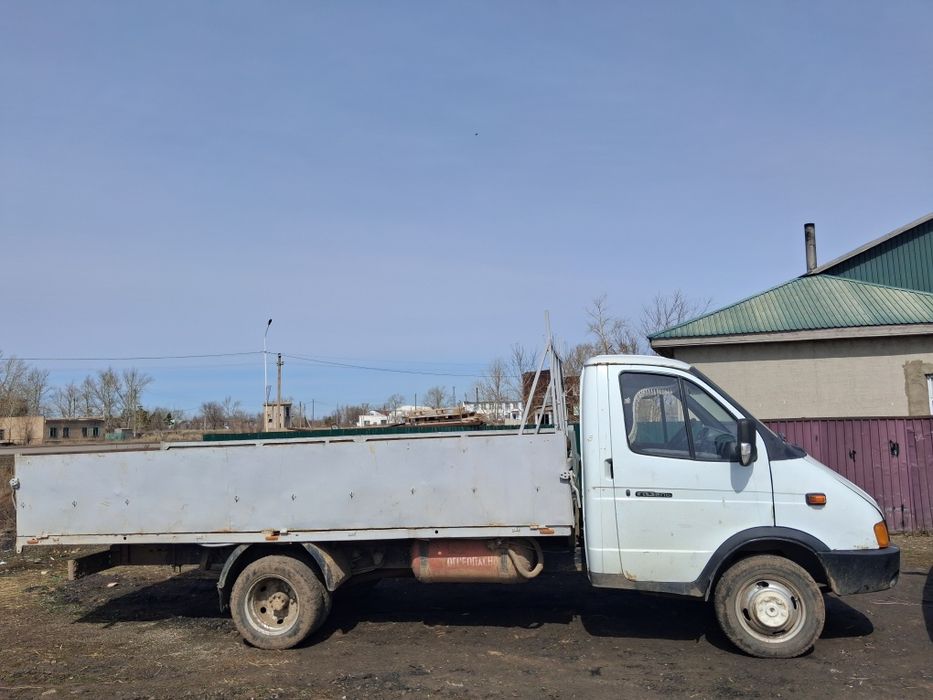 Газель 2001год..