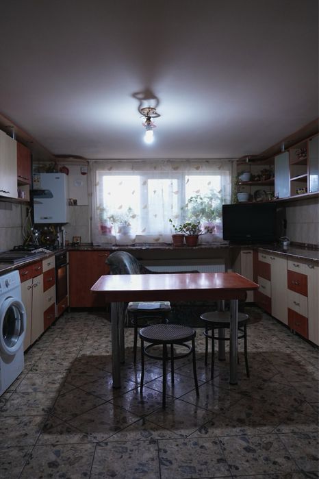 Casa 705mp si Teren 1700mp 30km de Iasi
