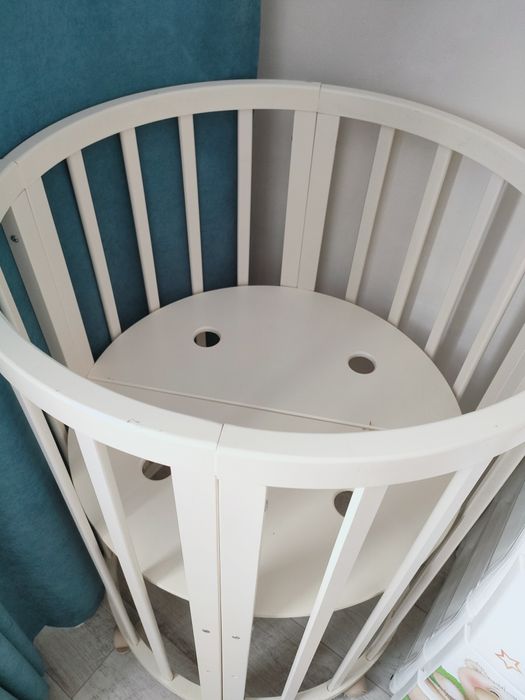 Продам детскую кроватку