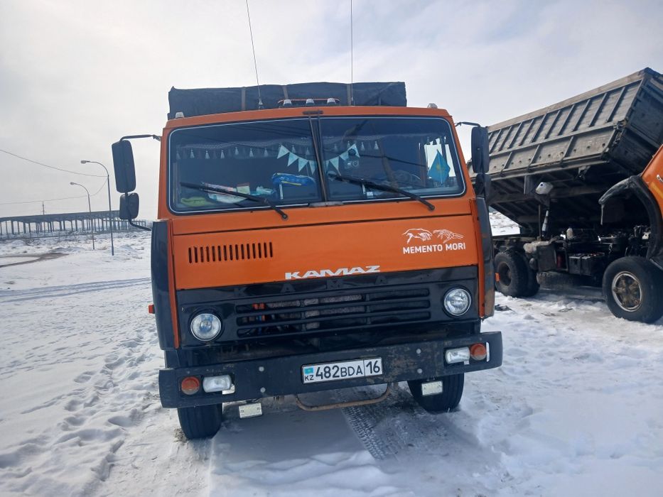 Продам камаз 5320.