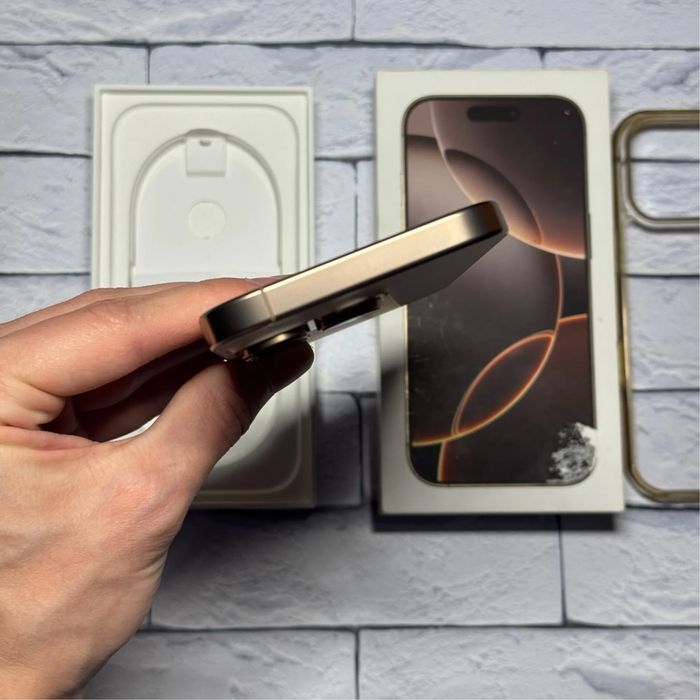 Iphone 16 pro в завадском состояний