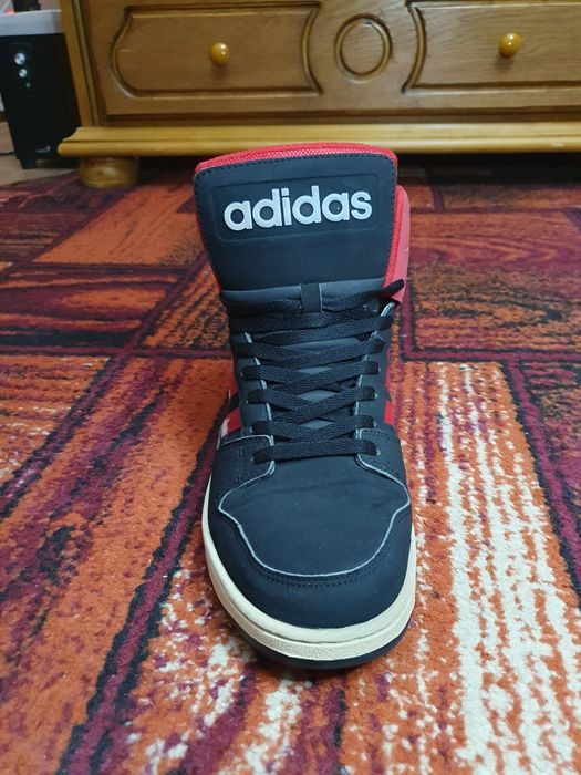 Adidas neo marimea 44 ⅔