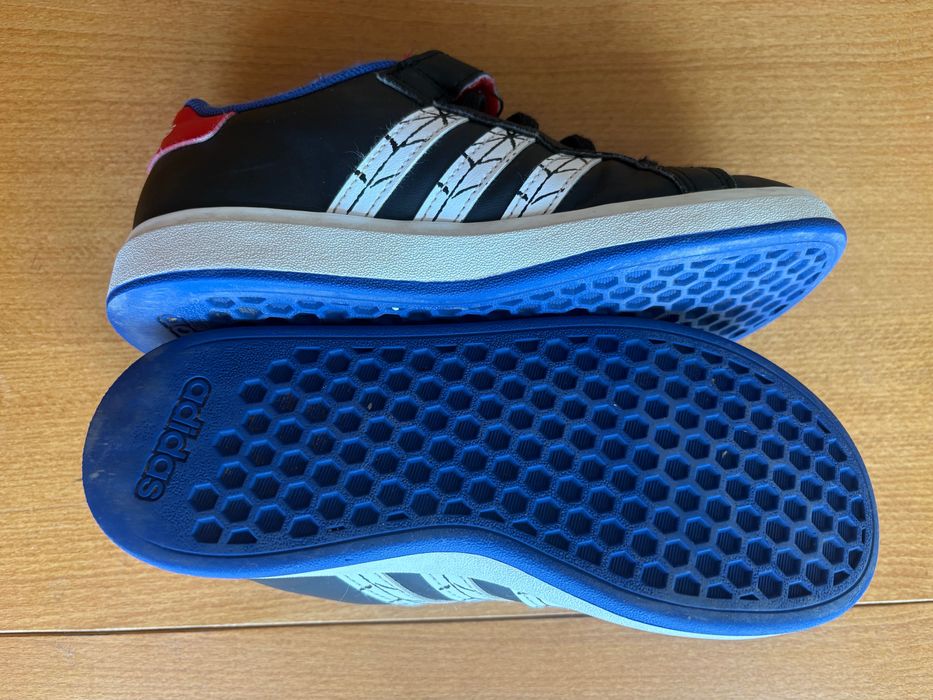 Детски маратонки Адидас Спайдърмен 32