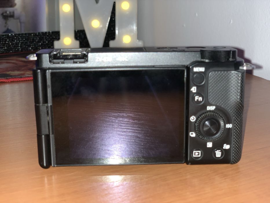 Aparat foto Sony ZV E10