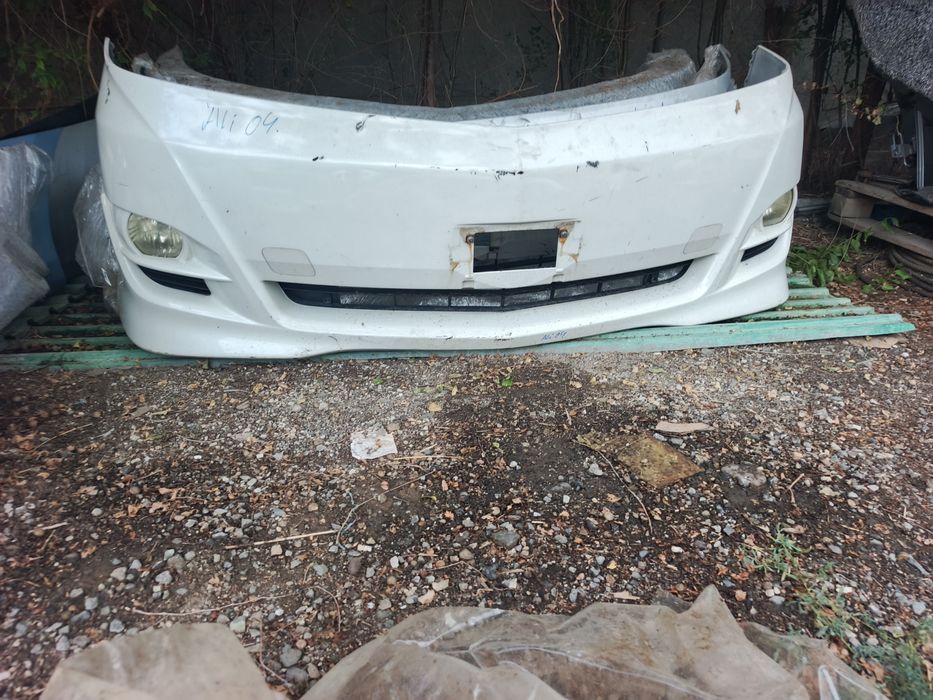 Тойота Альфард передний бампер