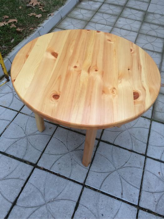 Дървена масичка, дървена масичка