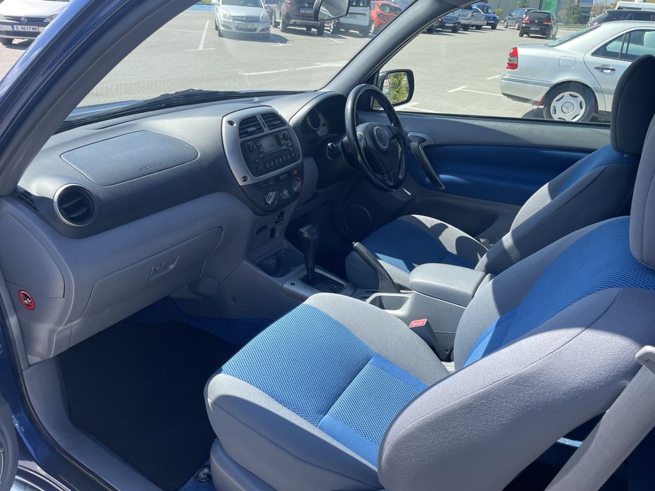 Салон за тойота рав 4/ rav 4