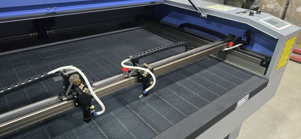 Лазирный станок  1610 — 2 бошли