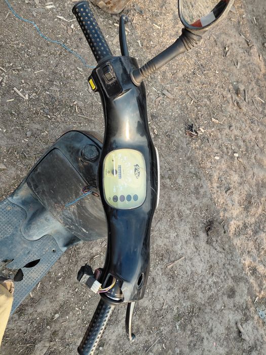 Vând Scuter piaggio free de 80cc
