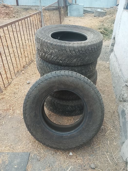 Продам шины nokian