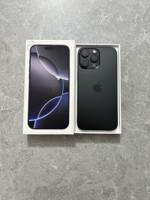 iPhone 16 Pro Max 256GB Black Titanium