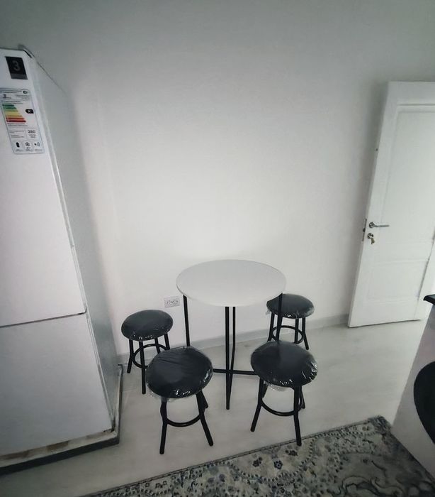 Arendaga 3 xonali kvartira Kosmonavtlar metrosida