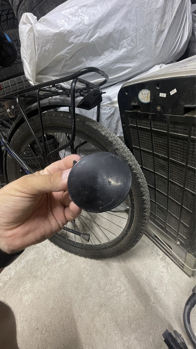 Заглушка переднего бампера Toyota Corolla E150