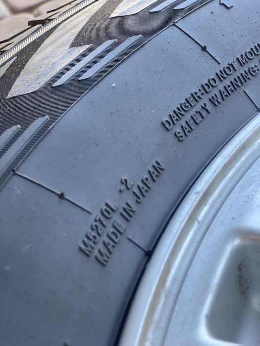 Диски с шинами Mitsubishi Pajero