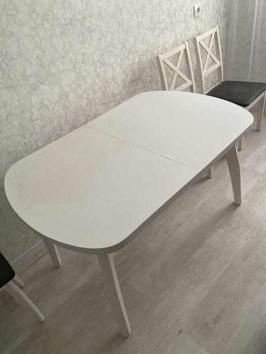 Продам стол со стульями