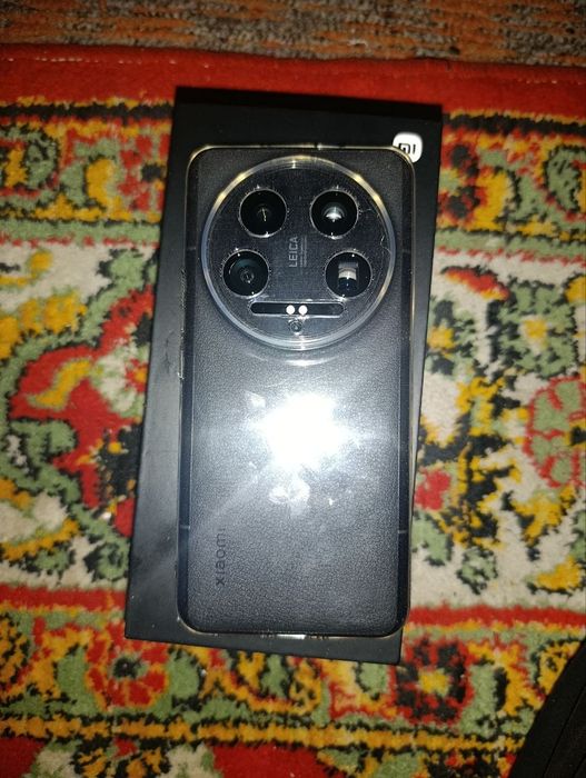 Xiaomi 14 ultra yaxshi holatda