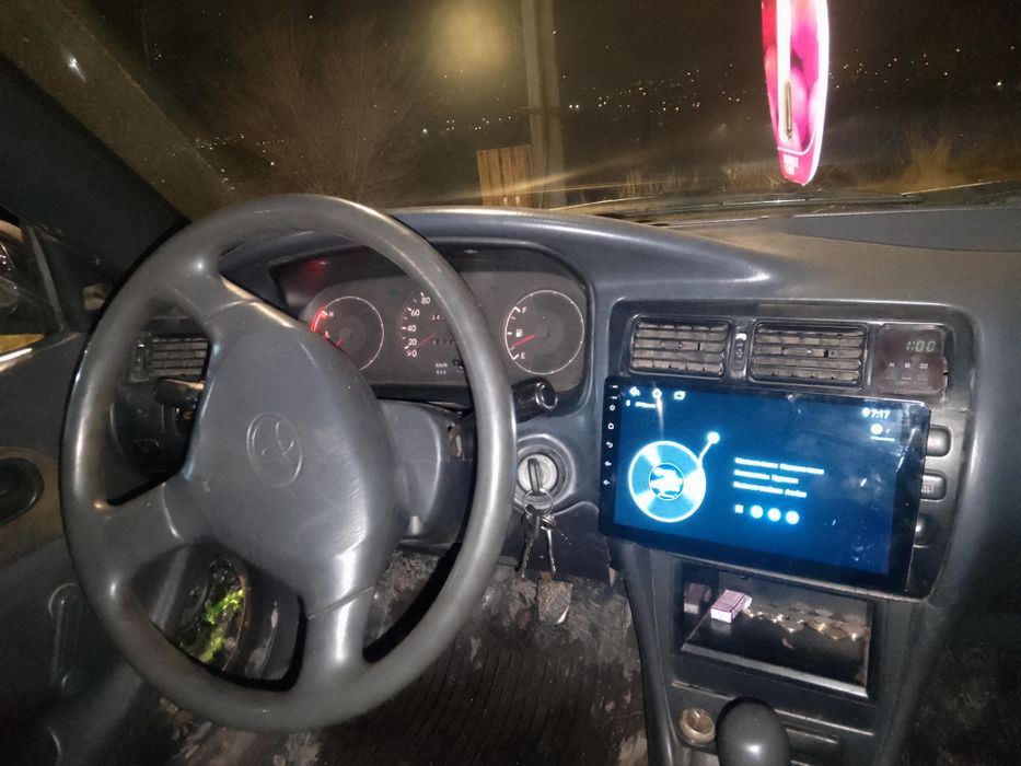 Продам Тойоту короллу