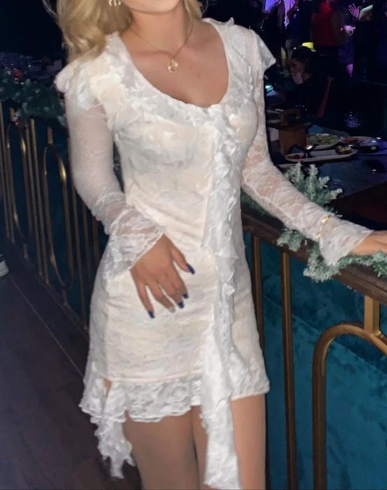 Платье вечерний.