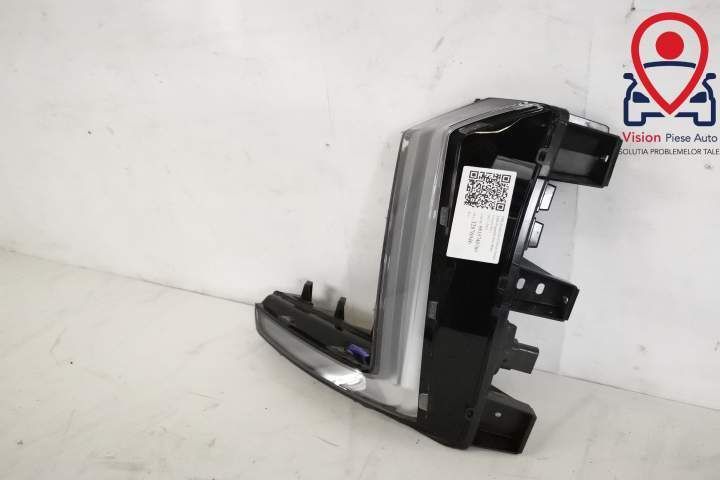 DRL Lumina De Zi Partea Stanga LED Original In Stare Buna CrossBack 20