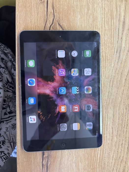 Aipad mini 1 поколения