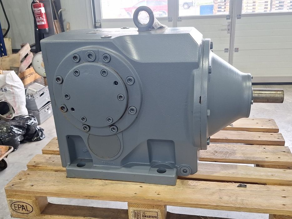 Редуктор SEW EURODRIVE K126