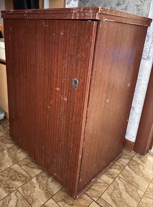 Швейная машинка Чайка