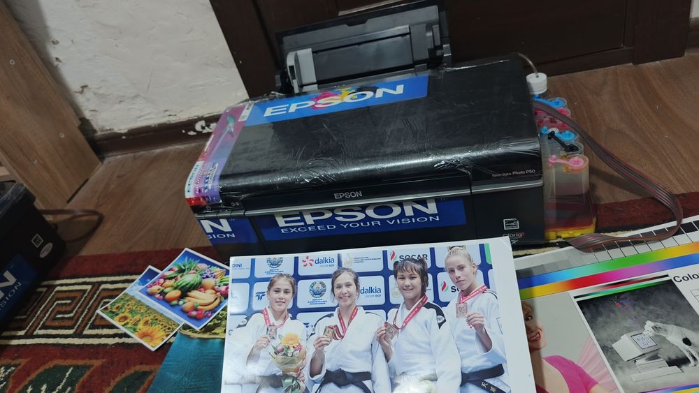 Epson P50 yangi 6 ta rangli Dyuzi 100% idialni ishga tayyor zaprafkali