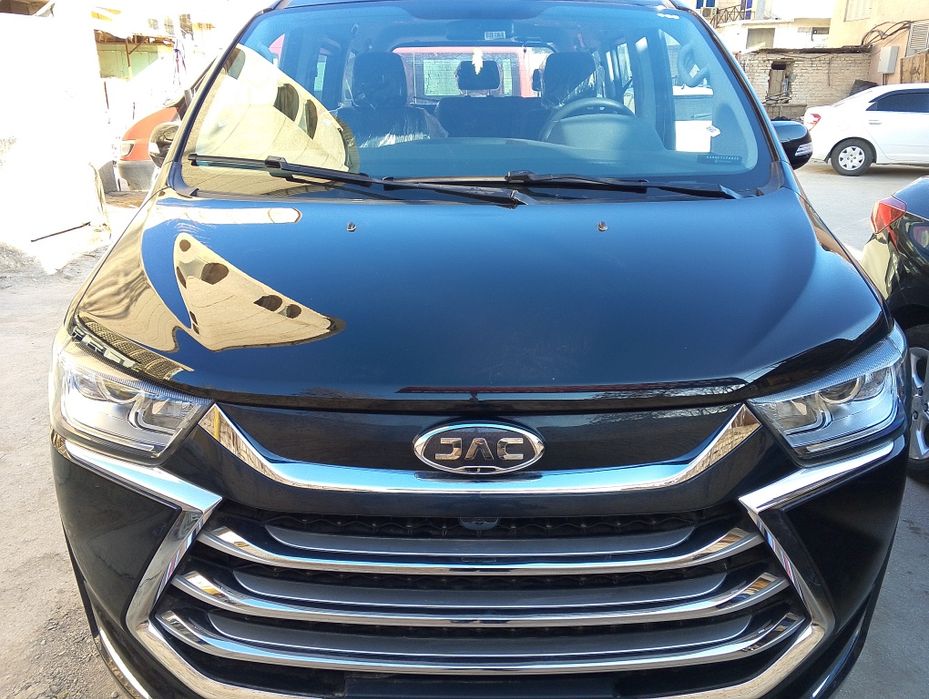 5 mln soʻmlik universal kafolat qilingan