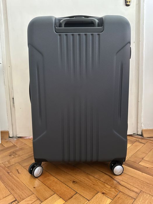 Куфар American Tourister Tracklite Spinner (67 см) – Разширяем