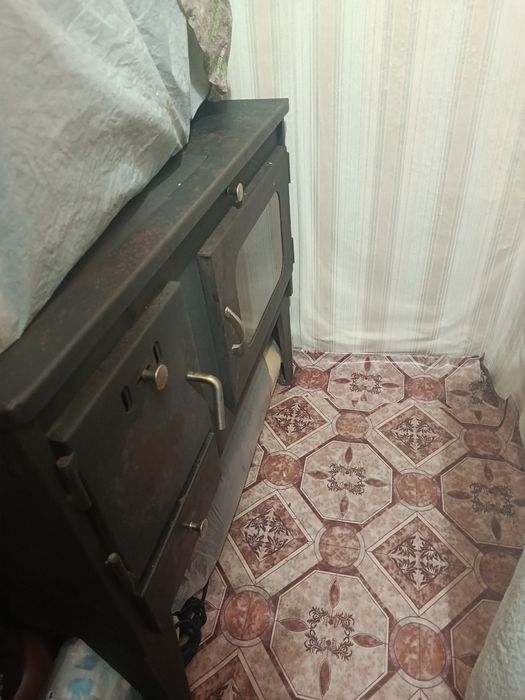 Продавам печка..