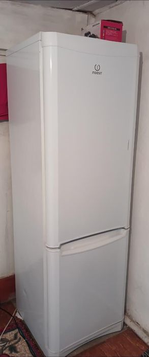 Холодильник Индецит