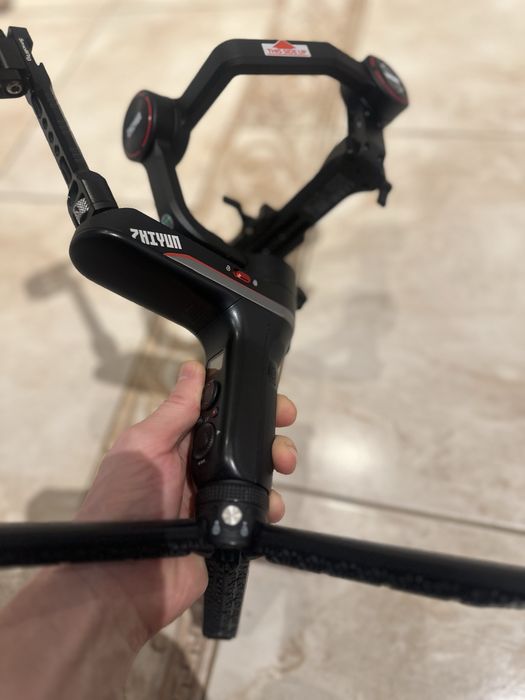 Ghimbal Stabilizator Zhiyun Weebill S