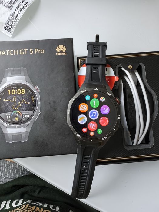 Смарт часы Huawei watch gt 5 pro.